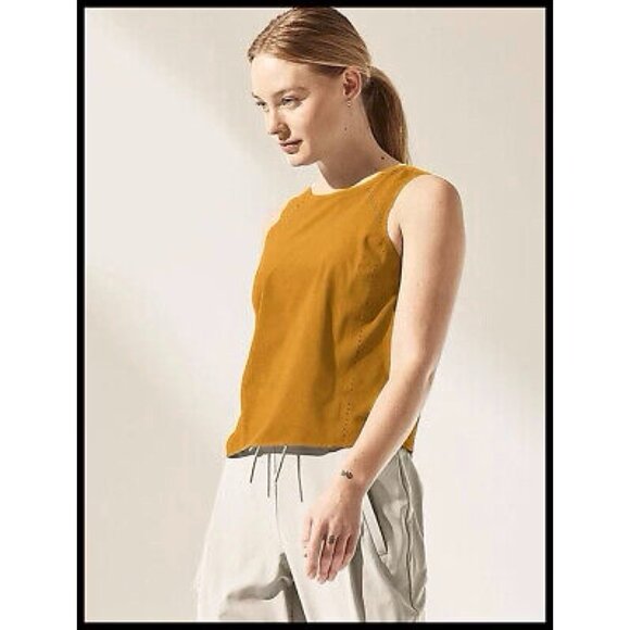Athleta Tops - Athleta Terra Crop Tank